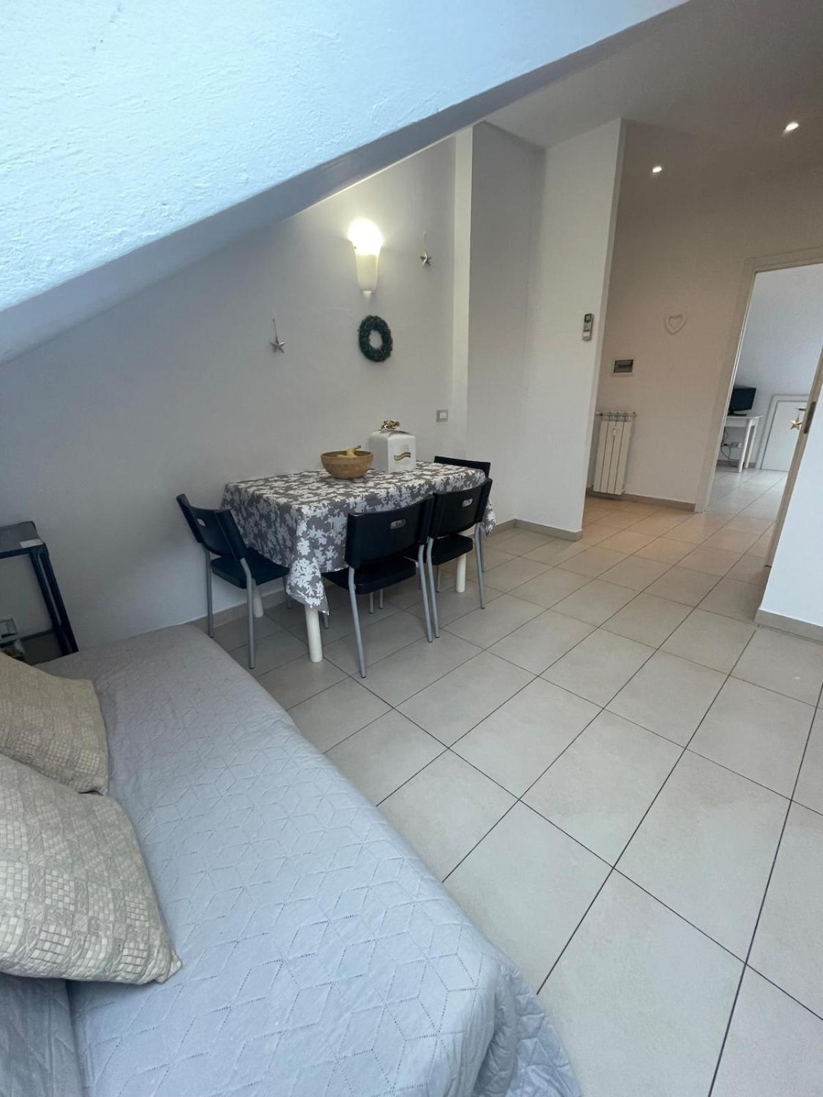 Sabrina Maison Chic Dolce Nido Sul Mare ซานบาร์โตโลเมโอ อัล มาเร ภายนอก รูปภาพ