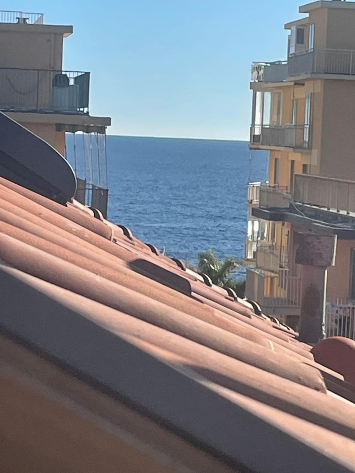 Sabrina Maison Chic Dolce Nido Sul Mare ซานบาร์โตโลเมโอ อัล มาเร ภายนอก รูปภาพ
